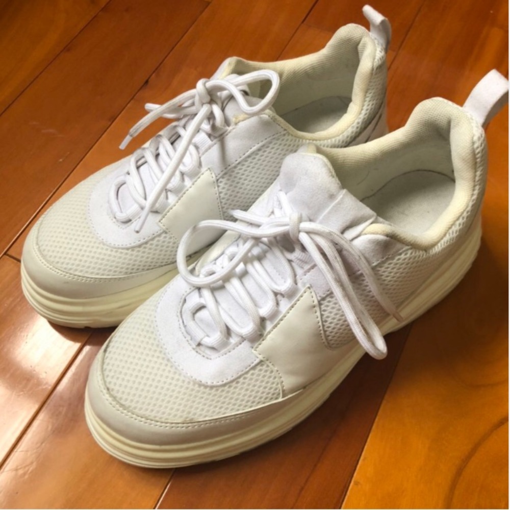 H&M chunky platform sneakers 🌸